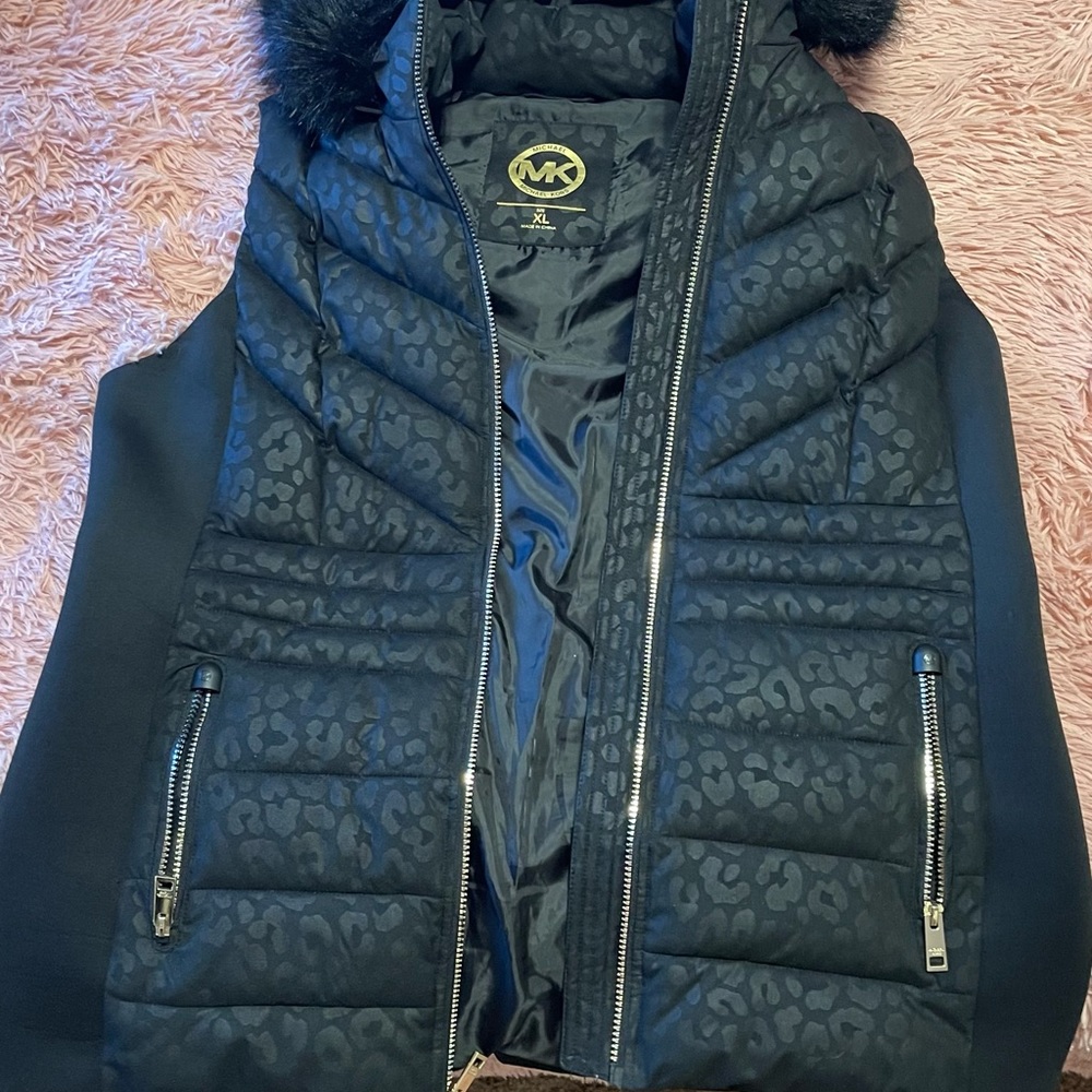 Michael Kors hooded black vest extra large.